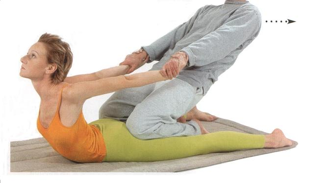 6 противопоказаний для гимнастики при грудном остеохондрозе. 20 разрешённых упражнений