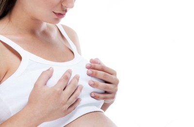Когда начинаются выделения из молочных желез при беременности?