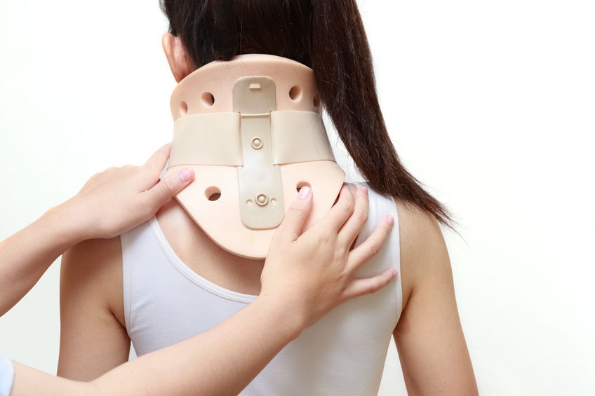 Что делать если сломал шею? 4 опасных последствия.