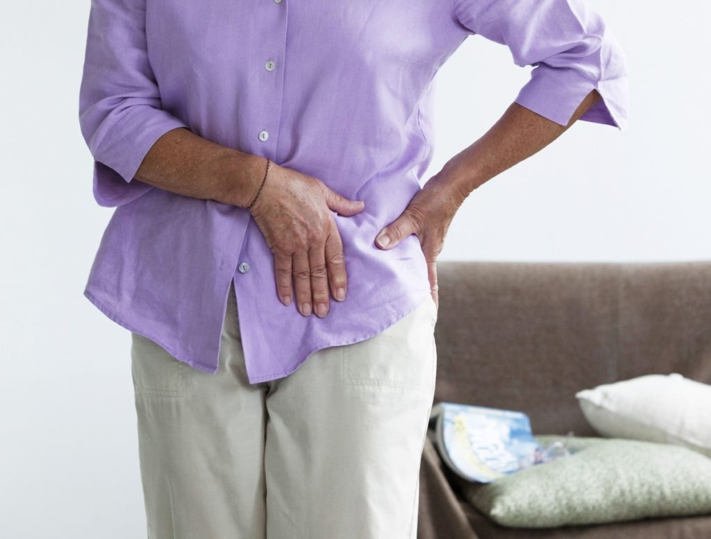Болит тазобедренный сустав, что делать и как лечить?