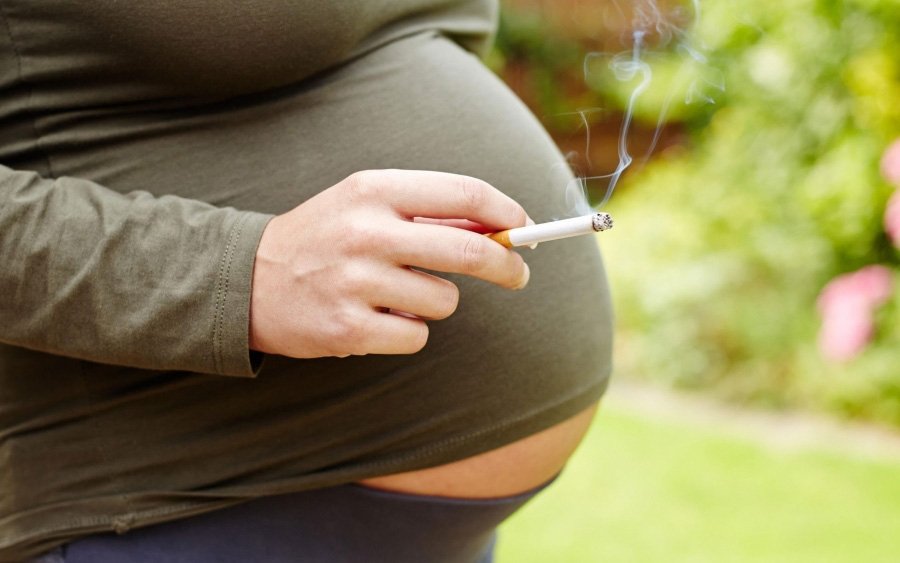 курение беременной