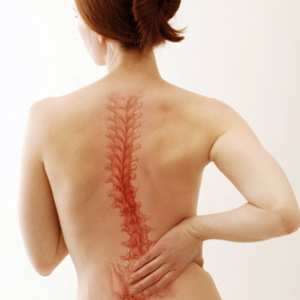 7 причин опоясывающей боли в области груди и спины. Связь с болезнями, проверьте себя.