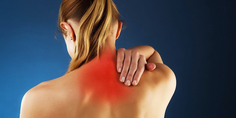 6 причин боли в шее как оказать первую помощь?