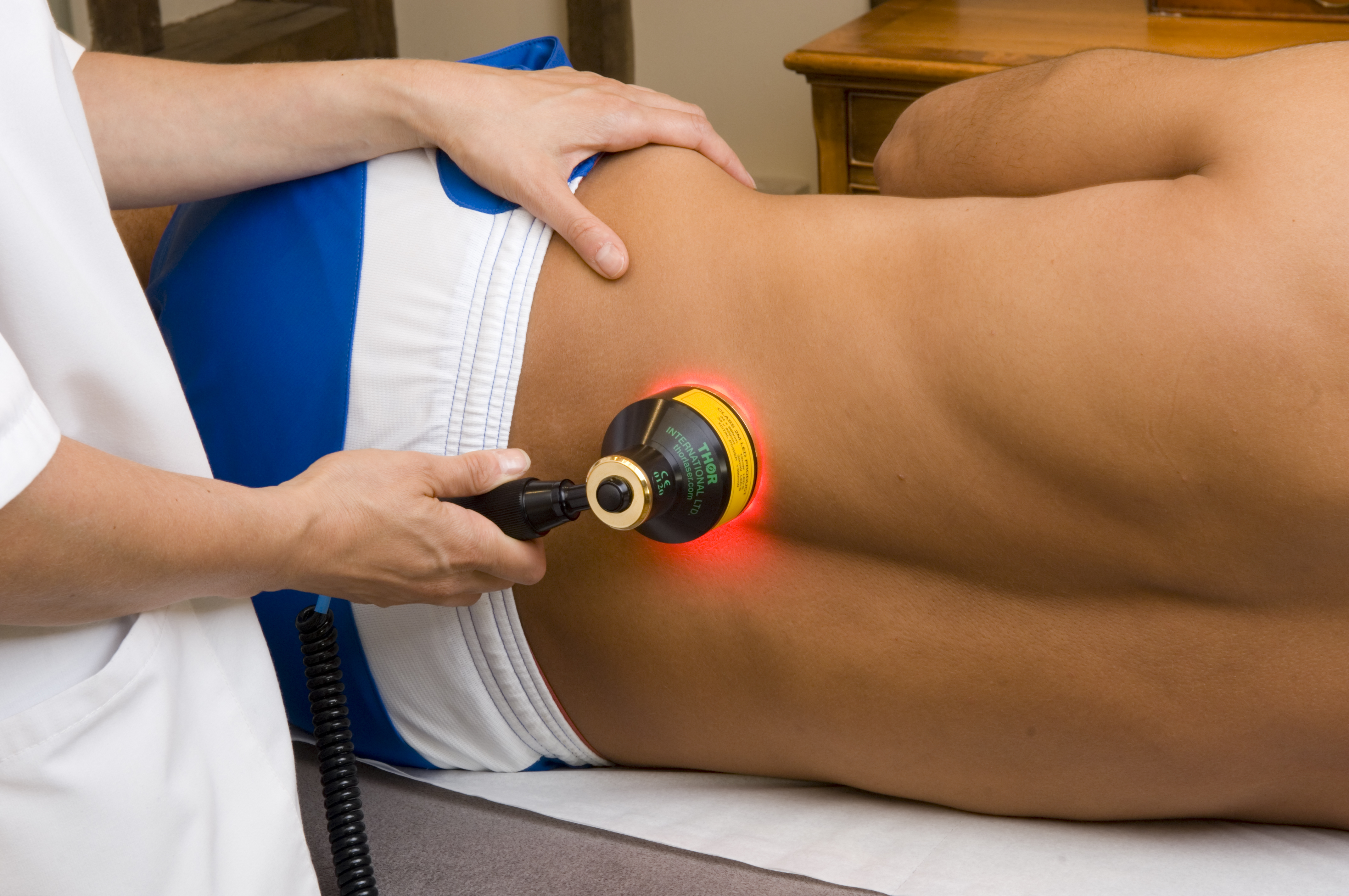 Поможет ли лазерная терапия при остеохондрозе 5 показаний и противопоказаний