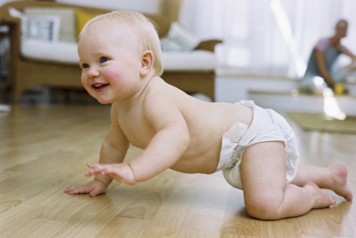 Почему хрустит тазобедренный сустав у ребёнка и взрослого, при поднятии ноги и др. действиях?